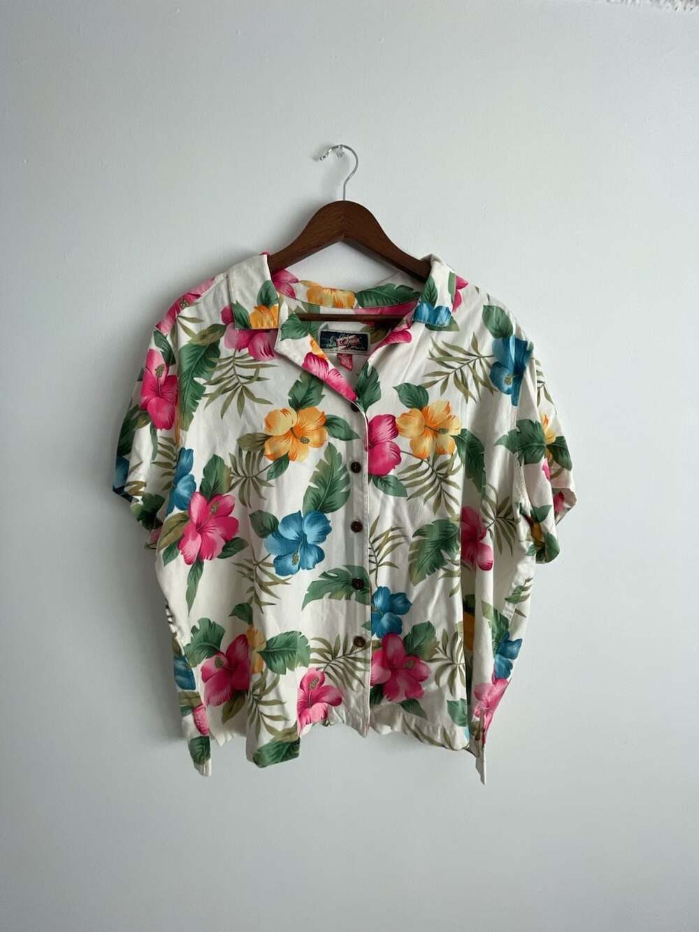 La Cabana Hawaiian Button Up Shirt Size 2X White Floral Rayon